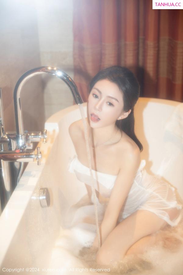   [XiuRen]高清写真图 2024.01.29 No.8033 林幼一 新人美腿第52张图片